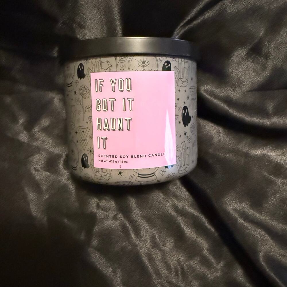 Halloween If you’ve got it, haunt it 15oz. Soy Candle Ulta Beauty Spooky Candle